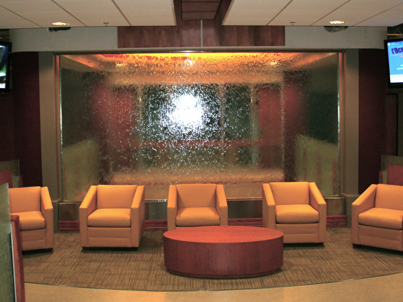 Indoor and outdoor large scale water fountains walls